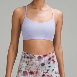 Lululemon Athletica Flow Y Bra *Nulu in Lilac Smoke